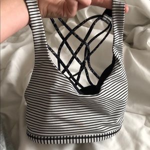 Lululemon sports bra